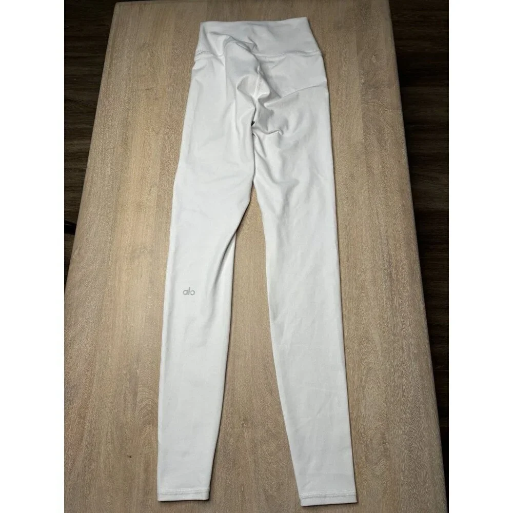 Alo High Waisted Ripped Warrior Leggings In Pristine White Size XXS
